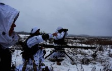 Доба на Донбасі: бойовики били з артилерії, загинув військовий