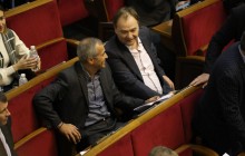 Нардепа з ОПЗЖ упіймали на рекордному кнопкодавстві (відео)